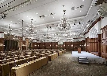 Grand Mercure Imperial Palace Seoul 5*,